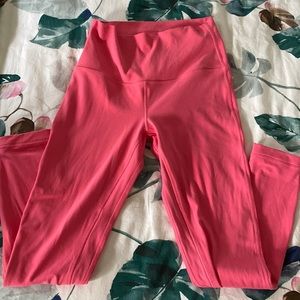 Lululemon size 6 powder pink leggings